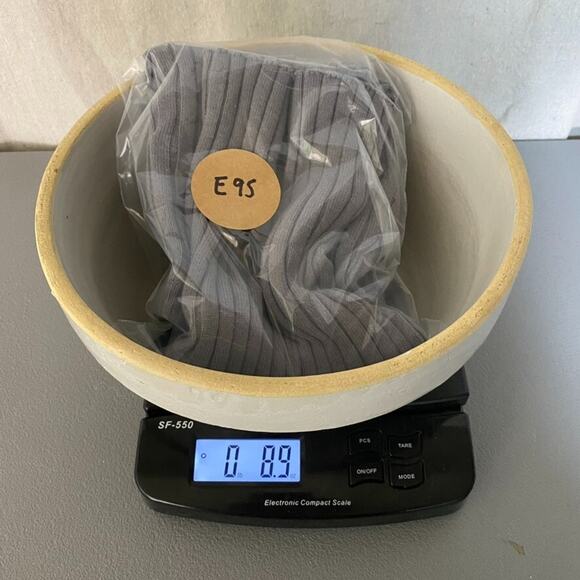 Vintage Tommy Hilfiger Mens Rib Knit Sweater Size XL Fitted Logo Preppy 90s Gray - Picture 10 of 10